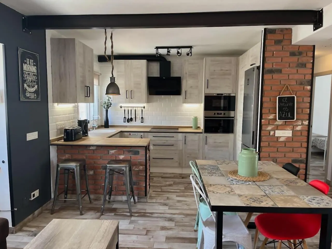 kontakty Apartamento 3 Hab Con Parking Junto A La Playa