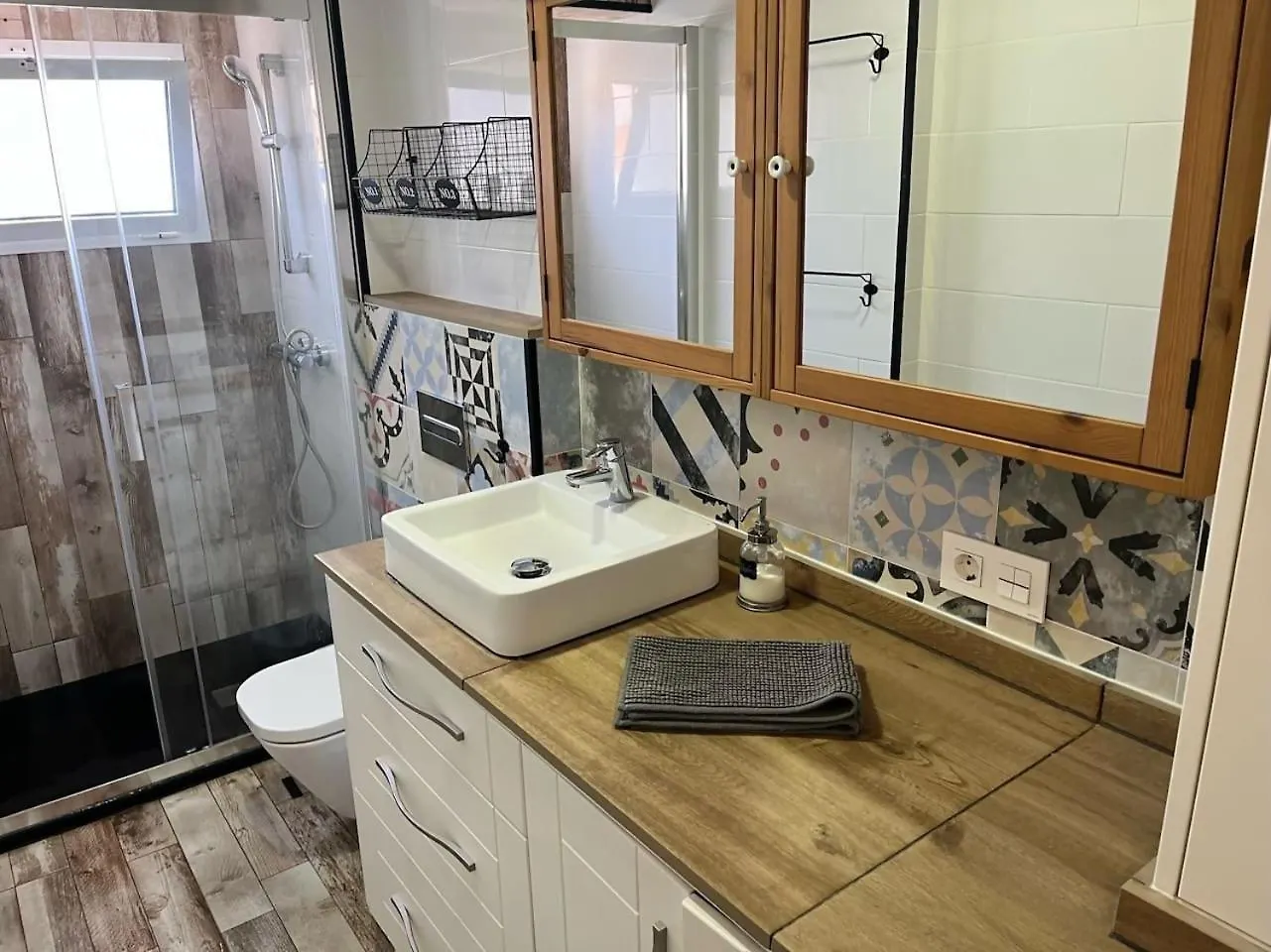 Apartamento 3 Hab Con Parking Junto A La Playa 内尔哈 公寓